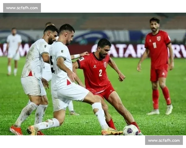 伊拉克队与巴勒斯坦队展开激烈对决 揭示两国足球风采与历史背景